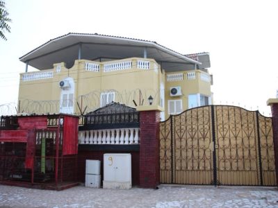 2 Appartements F4 avec terrasse et parking à Gabode 5, parfait pour une vie familiale confortable